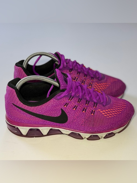 Nike Shoes - Nike Air Max Tailwind 8 Vivid PurpLe Size 9